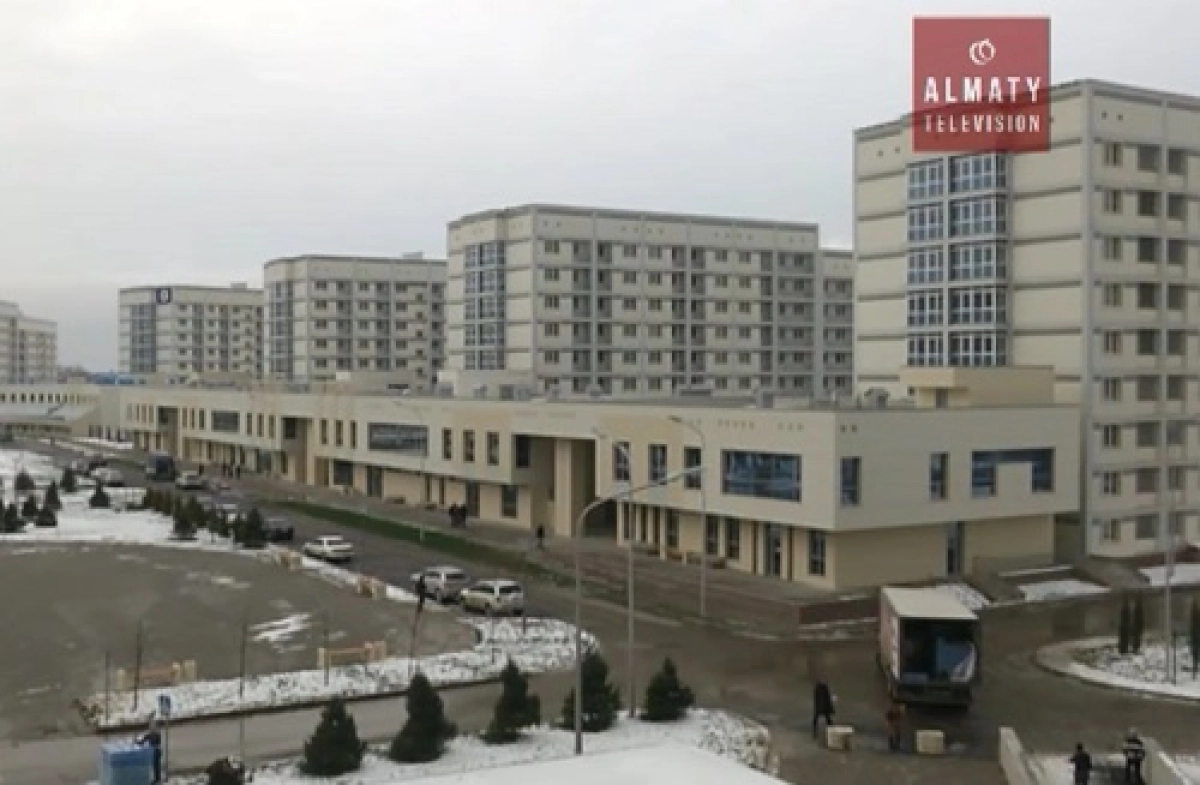 Атлетикалық ауылдағы пәтерлерді үлестіру үшін құжаттарды қабылдау жалғасуда