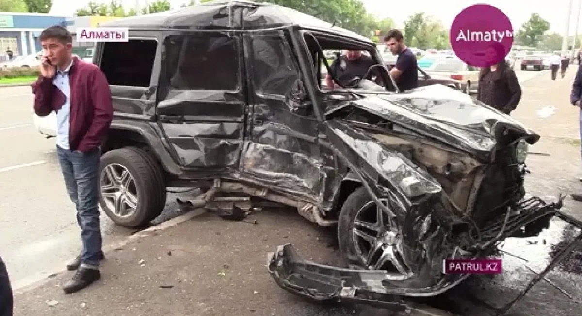 Алматыда болған ірі жол апатында Мерседес Гелендваген жүргізушісі күдікті деп танылды