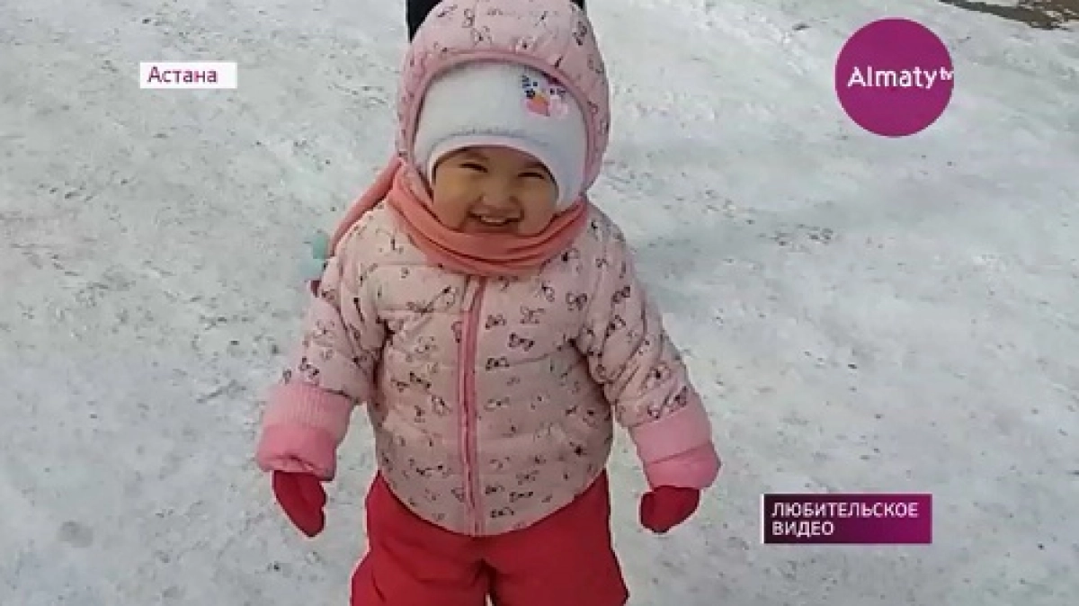 Двухлетней жительнице Астаны требуется помощь