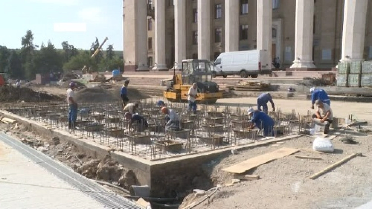 Ремонт улиц в историческом центре завершится ко дню города