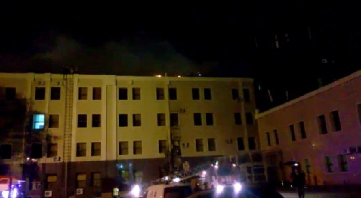 Крупный пожар произошел в одном из бизнес-центров Астаны