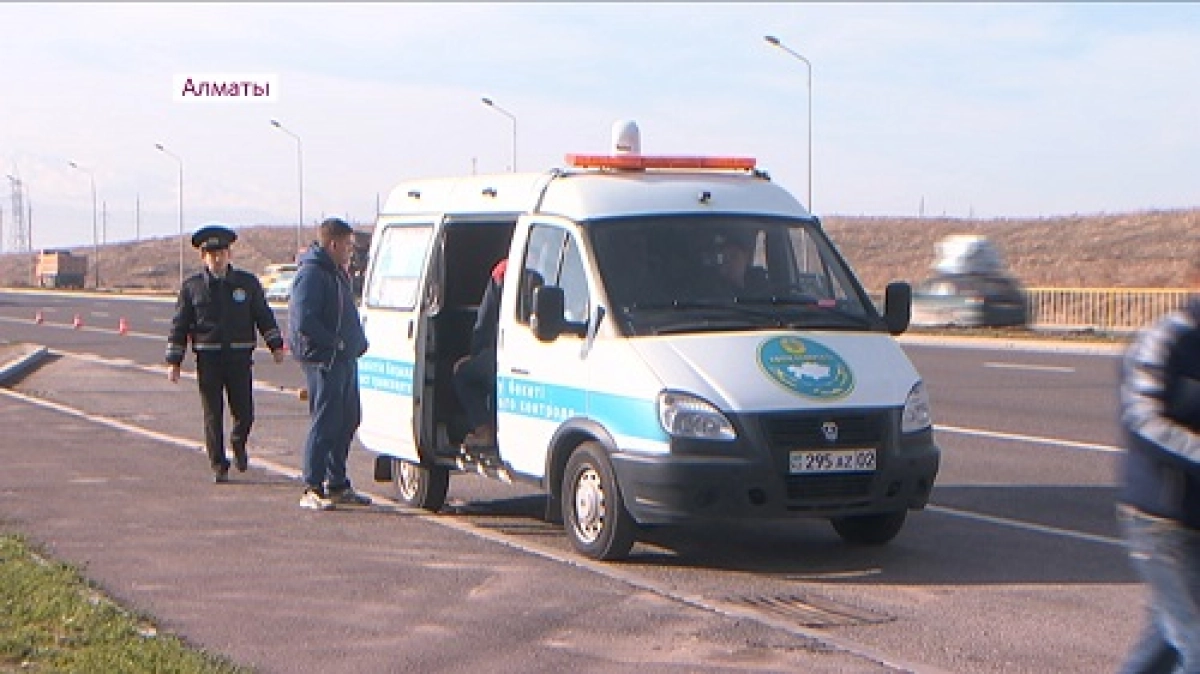 Елімізде жүк көлігінің жүргізушілерінен 52 миллион теңгеден астам айыппұл өндірілді