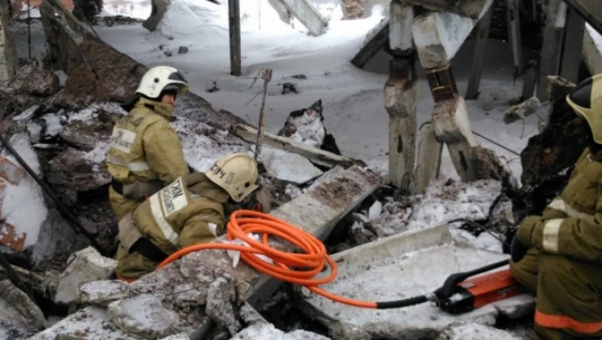 ШҚО-да металл іздеп жүрген жасөспірімнің үстіне бетон құлап қайтыс болды