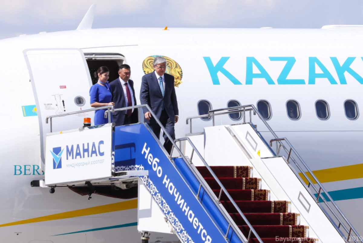 Қасым-Жомарт Тоқаев ШЫҰ саммитіне қатысу үшін Бішкек қаласына барды  