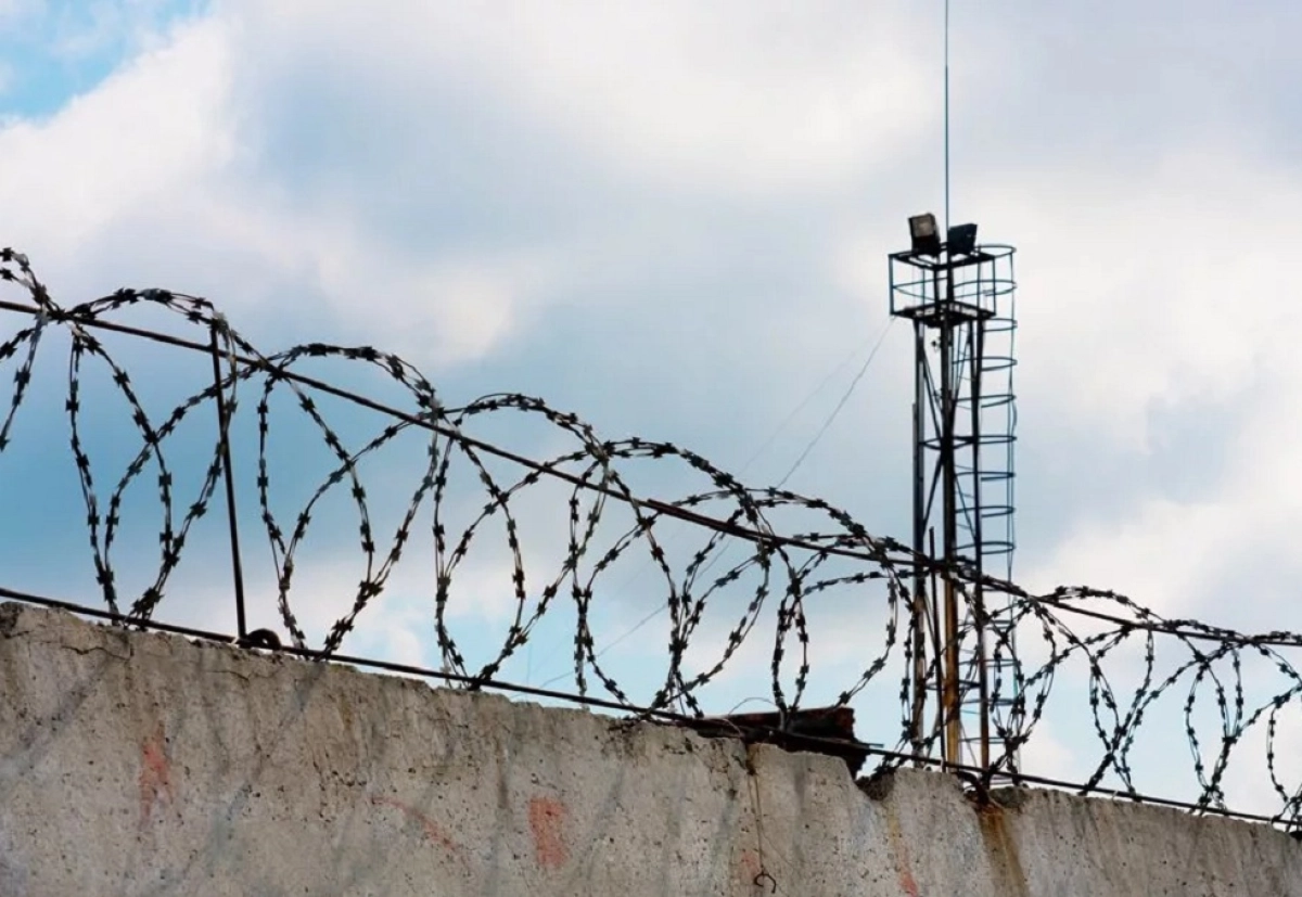 Заключенный повесился к колонии Тараза