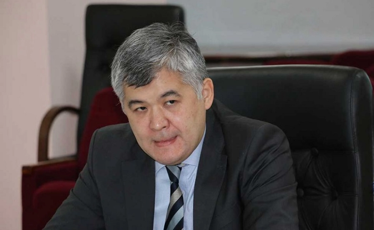 Биртанов ответил студентам на требование покинуть пост министра здравоохранения