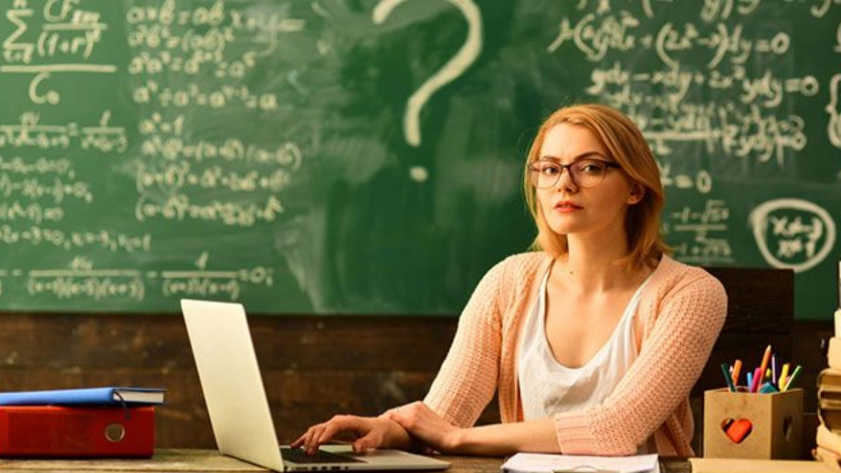 Жаңа жылдан бастап мұғалімдердің жалақысы 25%-ға өседі