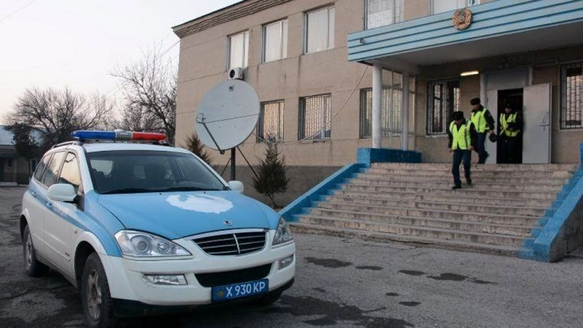Пьяный мужчина проник в школьный туалет в Туркестанской области 