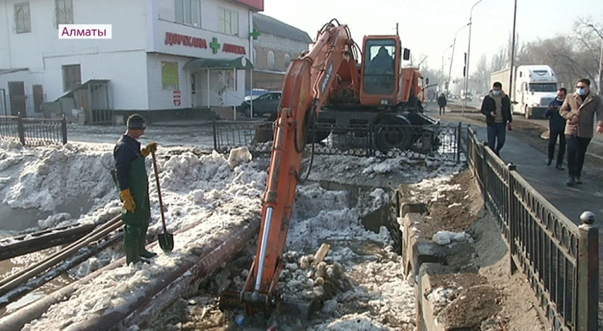 Тіксай өзені арнасынан асуға шақ тұр: Құтқару қызметі мен әкімдік қауіпсіздік шарасын күшейтті