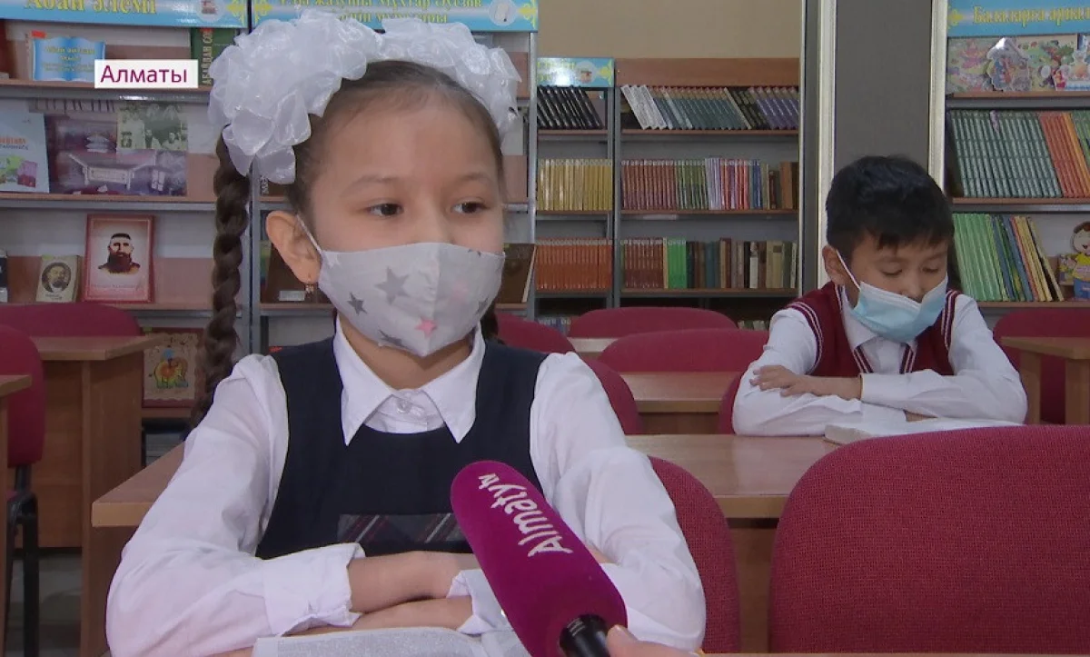 Президент ұсынған 30 кітап: Алматыда оқушылар арасында кітап оқудан челлендж өтті