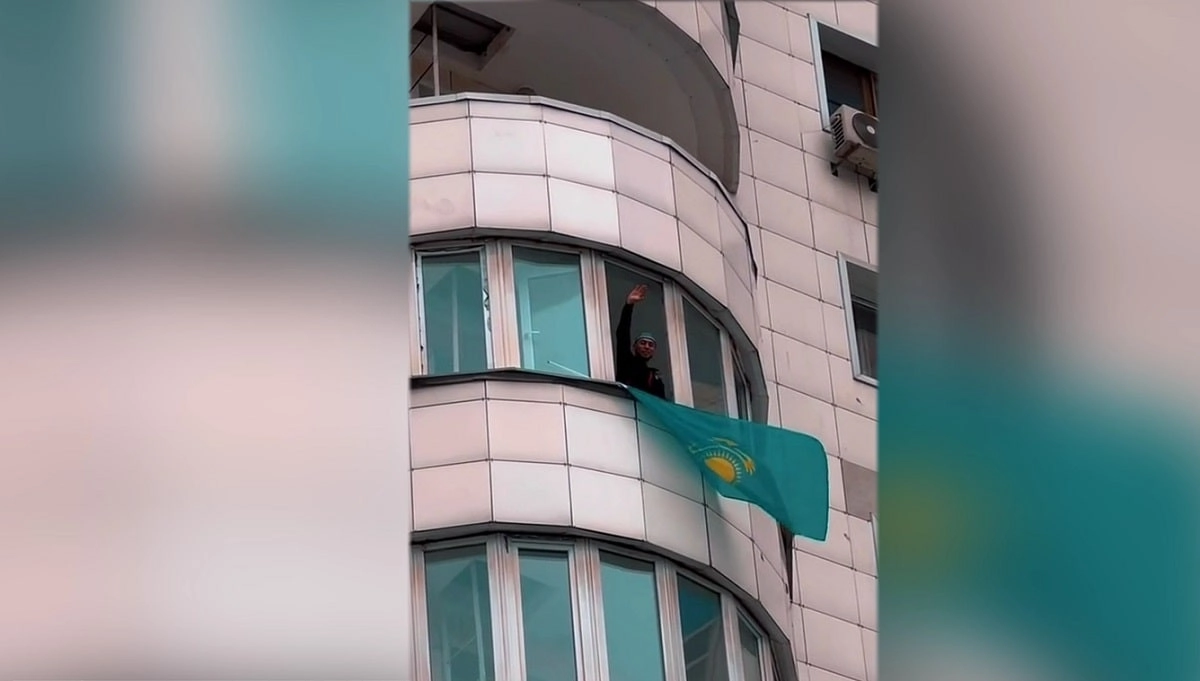 Кадр из видео