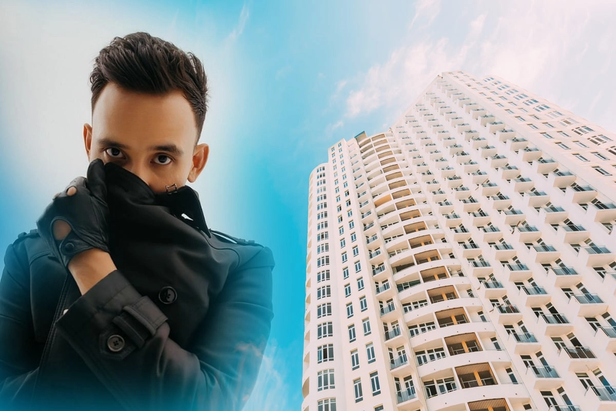 Коллаж Almaty.tv
