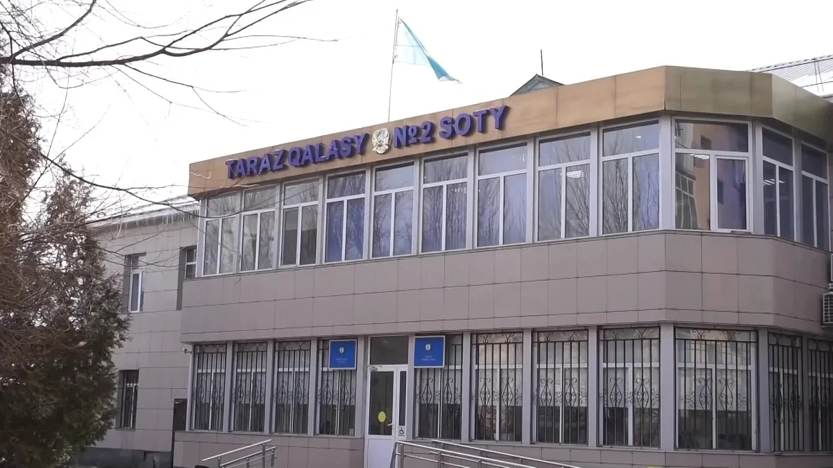 Орыс хатшысы порно жасырын камера