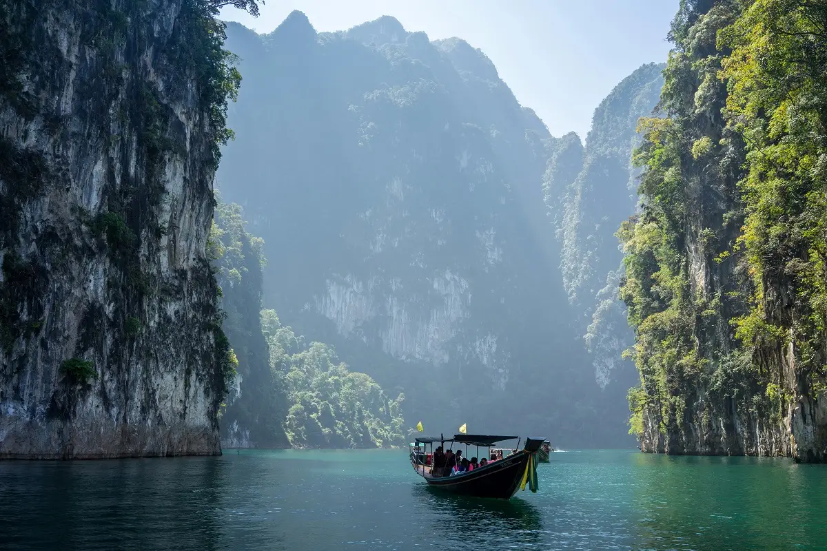 Photo by Robin Noguier on Unsplash