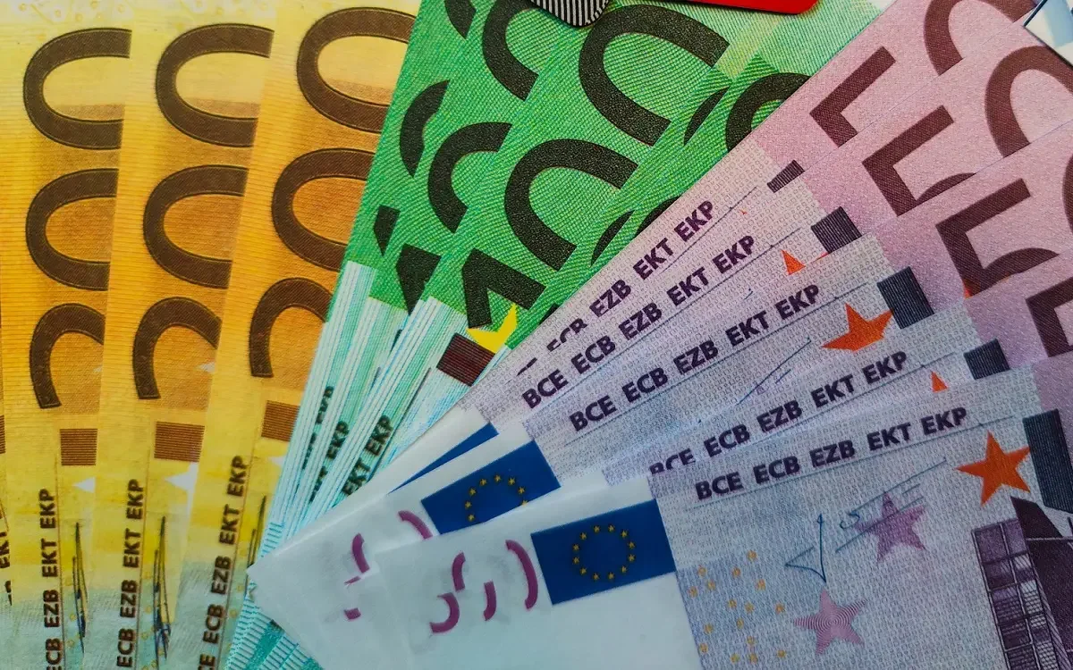 Photo by Vardan Papikyan on Unsplash