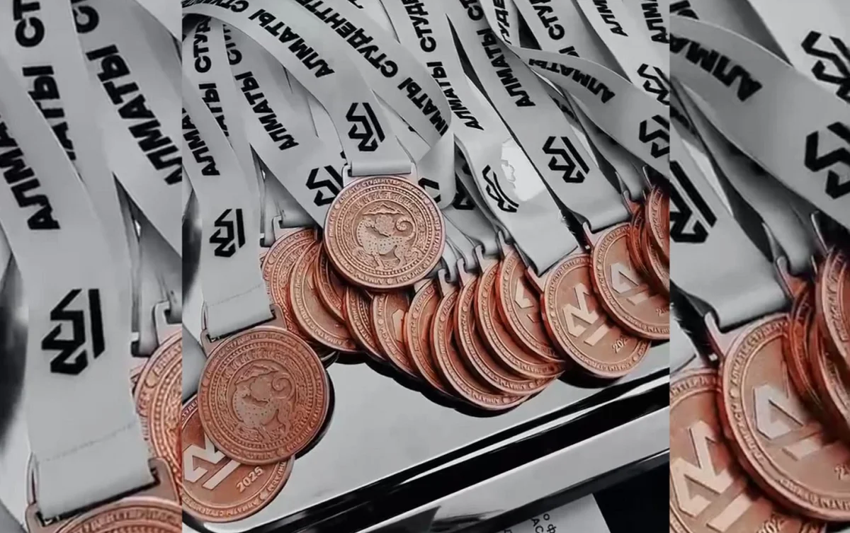 кадр из видео