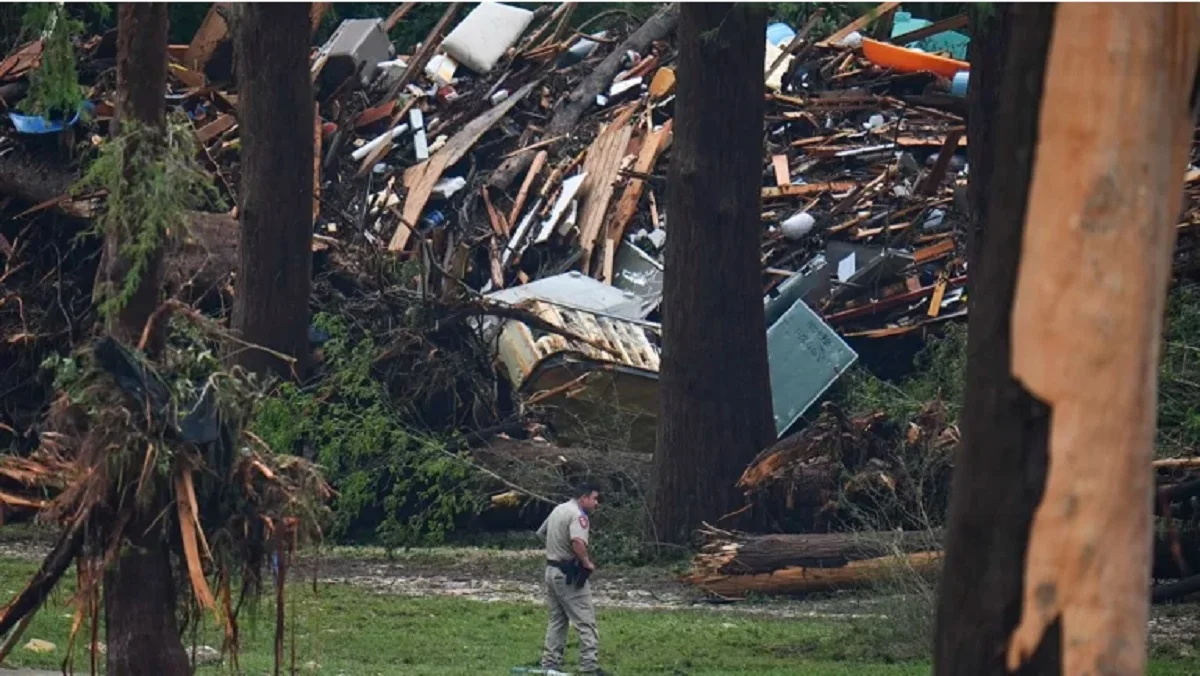 кадр из видео