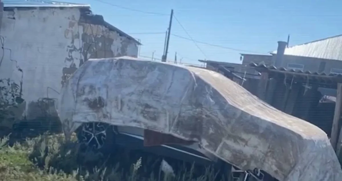 кадр из видео Polisia.kz