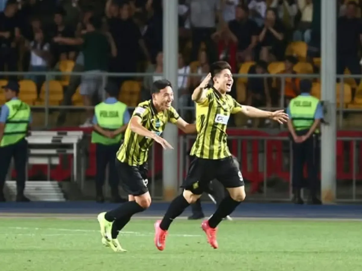 instagram.com/f.c.kairat