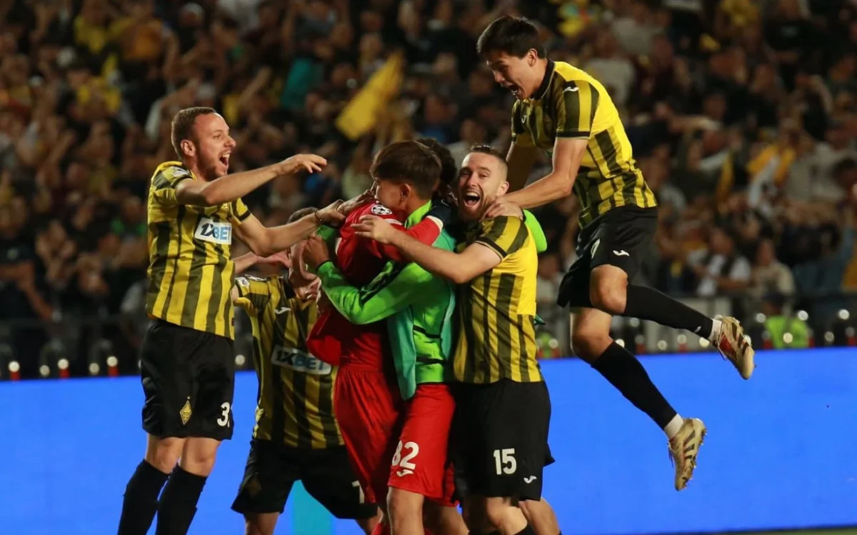 instagram.com/f.c.kairat