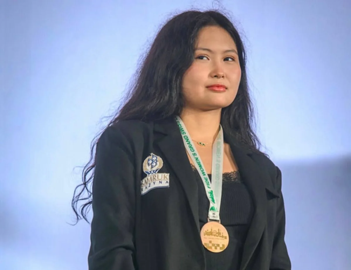 Фото: instagram.com/bibisarachess