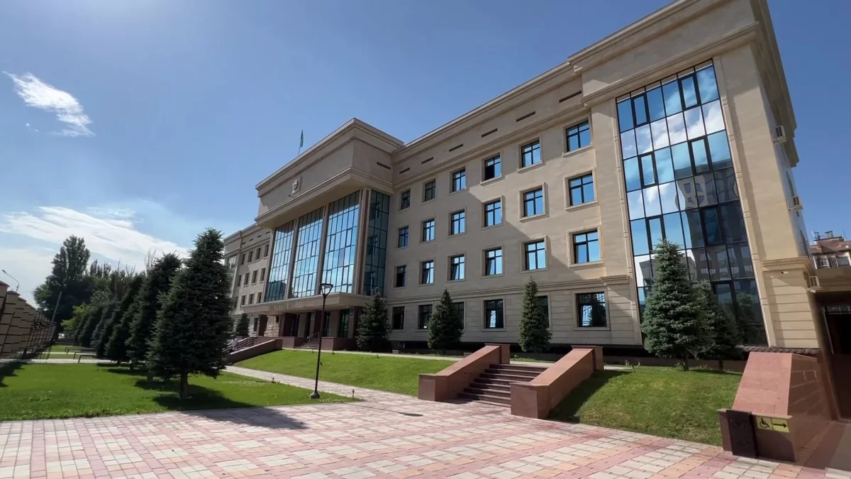 «Құл Изаура» фильмінің актрисасы порно фильмге түскен.