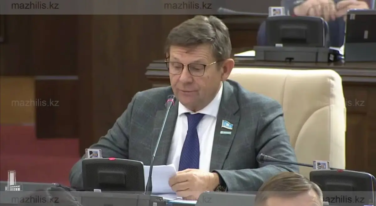Фото: пресс-служба Парламента Мажилиса