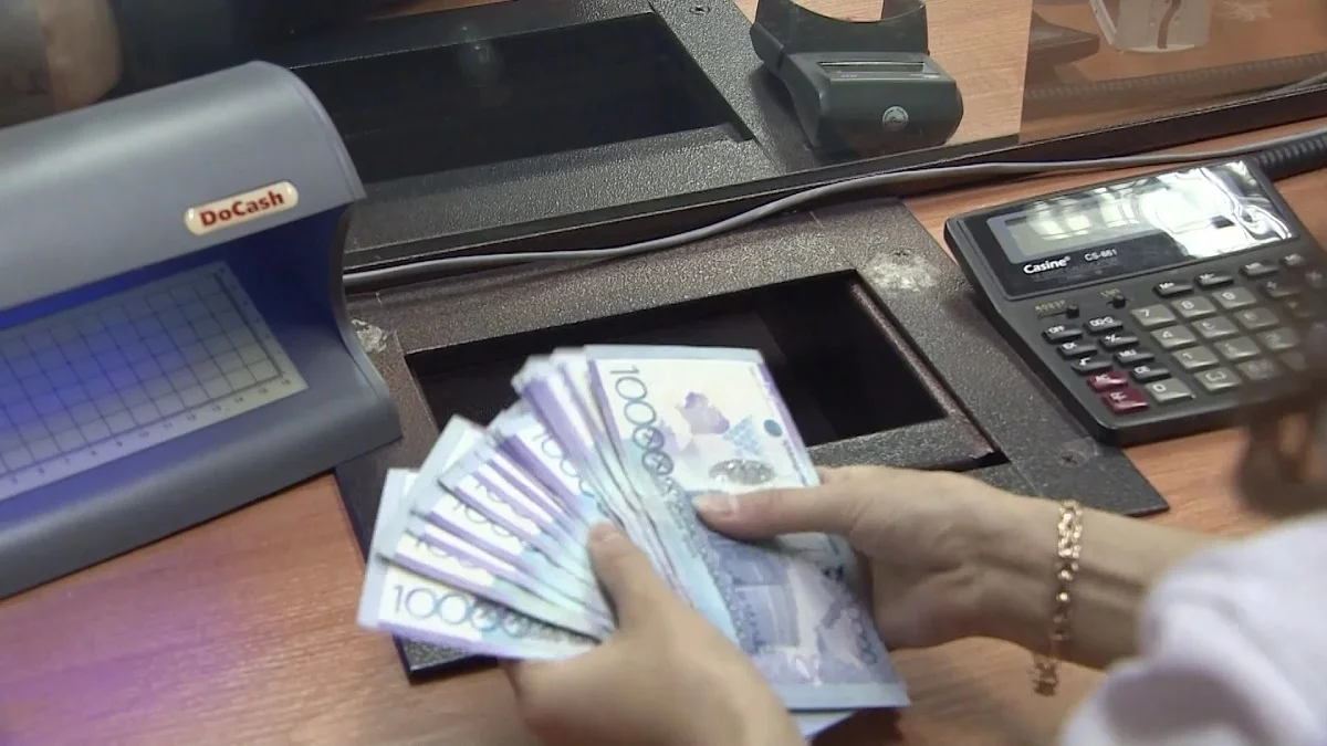 Заворотнюк жыныстық қатынасқа түскен видео