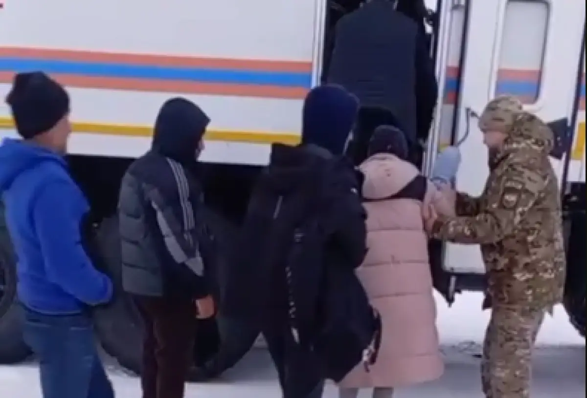 Кадр из видео