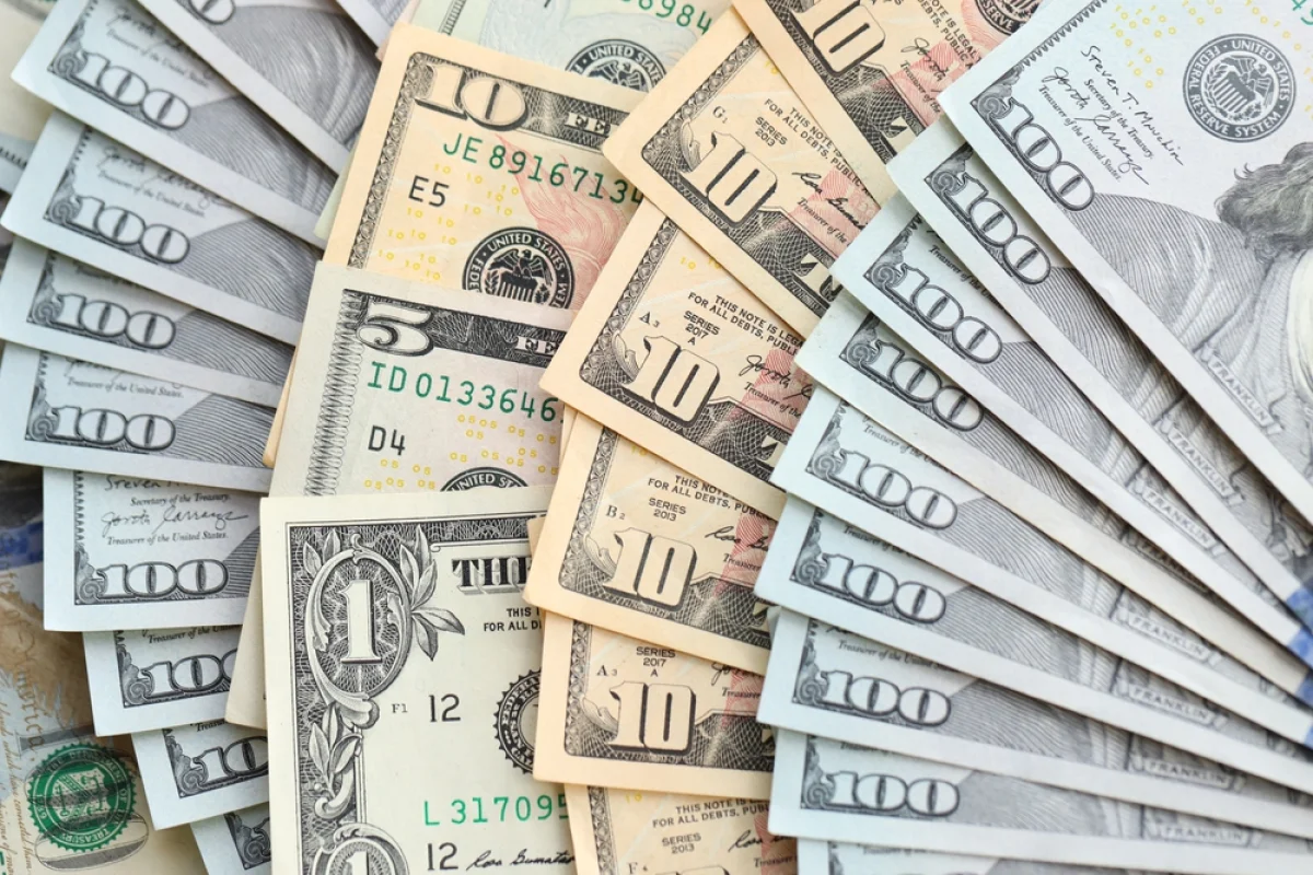 Курс валют на 12 февраля 2026