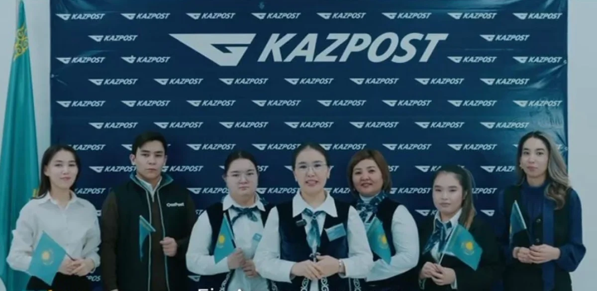 кадр из видео