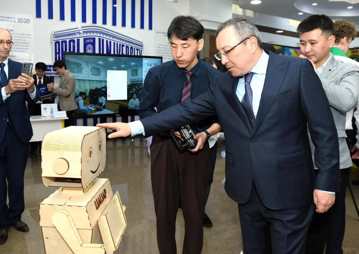 Фото жеке парақшасынан алынды