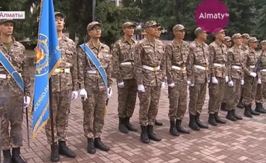 Алматыда әскери-техникалық мектептің 150 оқушысы әскери ант қабылдады