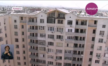 Тұрғын үйлерді салушы компания 435 шаршы метр шатырды өзге біреуге сатып жіберген