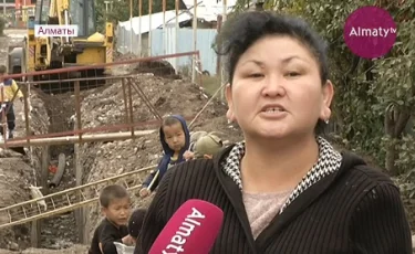 Алғабас ықшам ауданының тұрғындары ұзаққа созылған жол жөндеу жұмыстарына наразы
