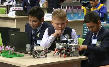 Алматыда құлтемір құрастырудан ашық чемпионат өтті