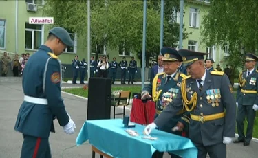 Болашақ офицерлер батырлардың ерлігіне тағзым етті