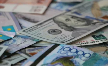 KASE: Тенге укрепляется четвертый день подряд