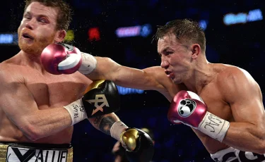 Аңызға айналған боксшы Головкин мен «Канело» жекпе-жегінде кім жеңгенін айтты