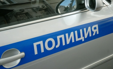 Қарағанды тұрғыны: Үш полицей күйеуімді қылқындырып, мені басымнан ұрып-соғып кетті