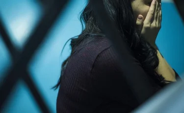 Полиция «ең әдемі» қылмыскер қызды ұстады (фото)