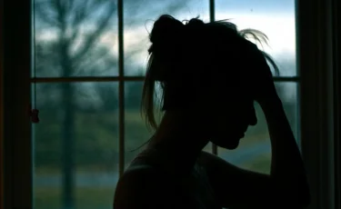 13 жастағы қызын әкесі зорлап, жасанды түсік жасатқан