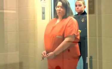 133 келі салмағы бар әйел сүйіктісін денесімен басып, тұншықтырып өлтірді