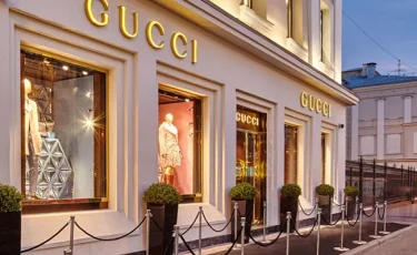 Gucci сняла с продажи водолазку из-за обвинений в расизме и официально извинилась