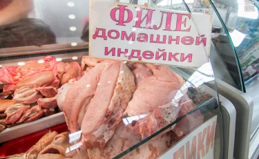 Санврачи Алматы назвали рынки, где горожане приобретали испорченные продукты и получали отравление