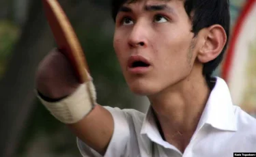 Адамды қолы емес, арманы алға жетелейді – паралимпия ойындарының чемпионы Азамат Оразбек