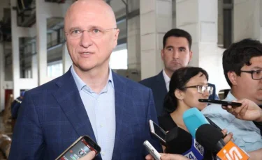 Роман Скляр 1 тамыздан бастап импортталған техникаға баж салығын төлеуді міндеттеді