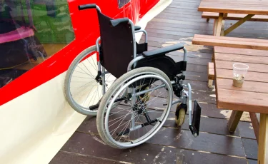 Нұр-Сұлтанда мүмкіндігі шектеулілер жұмыс істейтін кафе ашылды