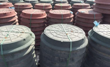 Нұр-Сұлтанда құдық қақпақтары пластикке ауыстырылатын болды