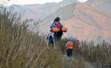 «Таза Алматы» акциясында қорықшылар алматылықтарға жол көрсетті